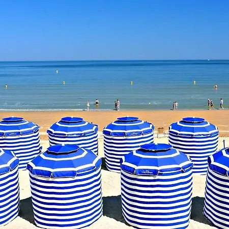 La Maison Bleue Au Coeur Des Plages Du Débarquement Ver-sur-Mer