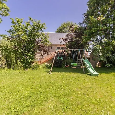 Prázdninový dům La Maison Bleue Au Coeur Des Plages Du Debarquement *