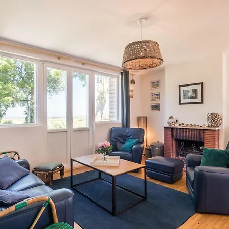 Prázdninový dům La Maison Bleue Au Coeur Des Plages Du Debarquement Ver-sur-Mer