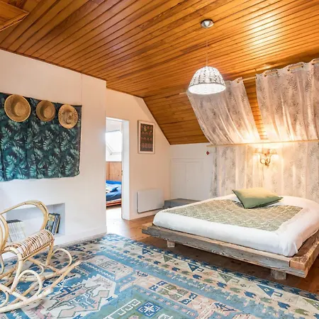La Maison Bleue Au Coeur Des Plages Du Debarquement Ver-sur-Mer