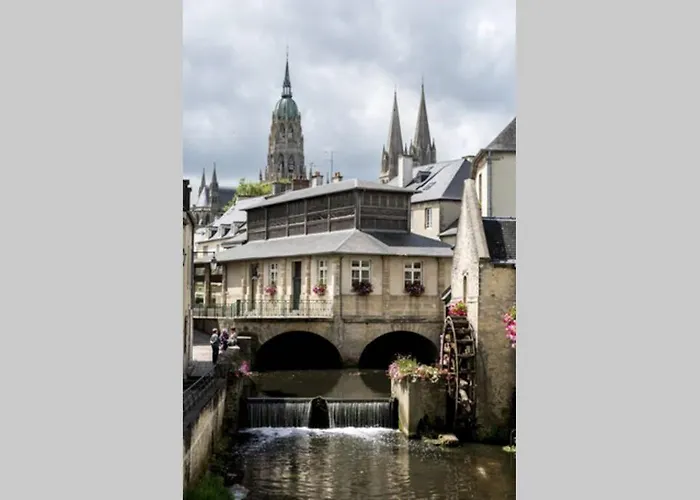 La Maison Bleue Au Coeur Des Plages Du Debarquement Dom wakacyjny