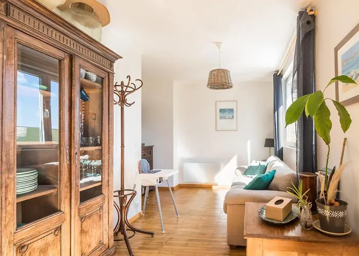 Dom wakacyjny La Maison Bleue Au Coeur Des Plages Du Debarquement Ver-sur-Mer